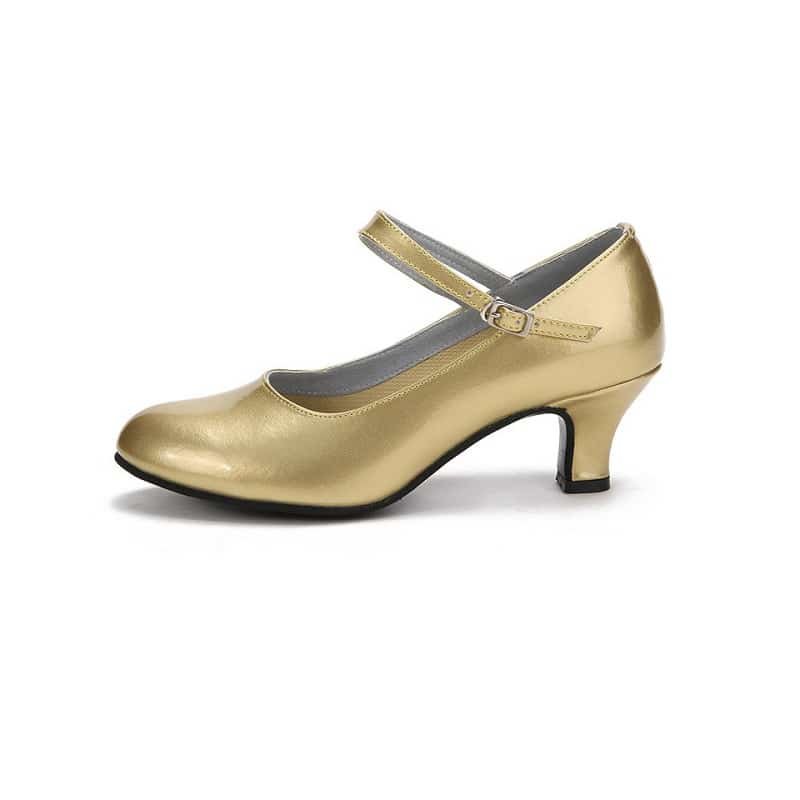 gynaikeia-papoytsia-balroom-eyropaikon-xoron-hryso